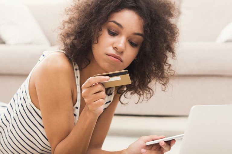 Banner showing lady shopping online